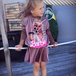 Rankų darbo kostiumėlis mergaitei, Barbie 116 cm