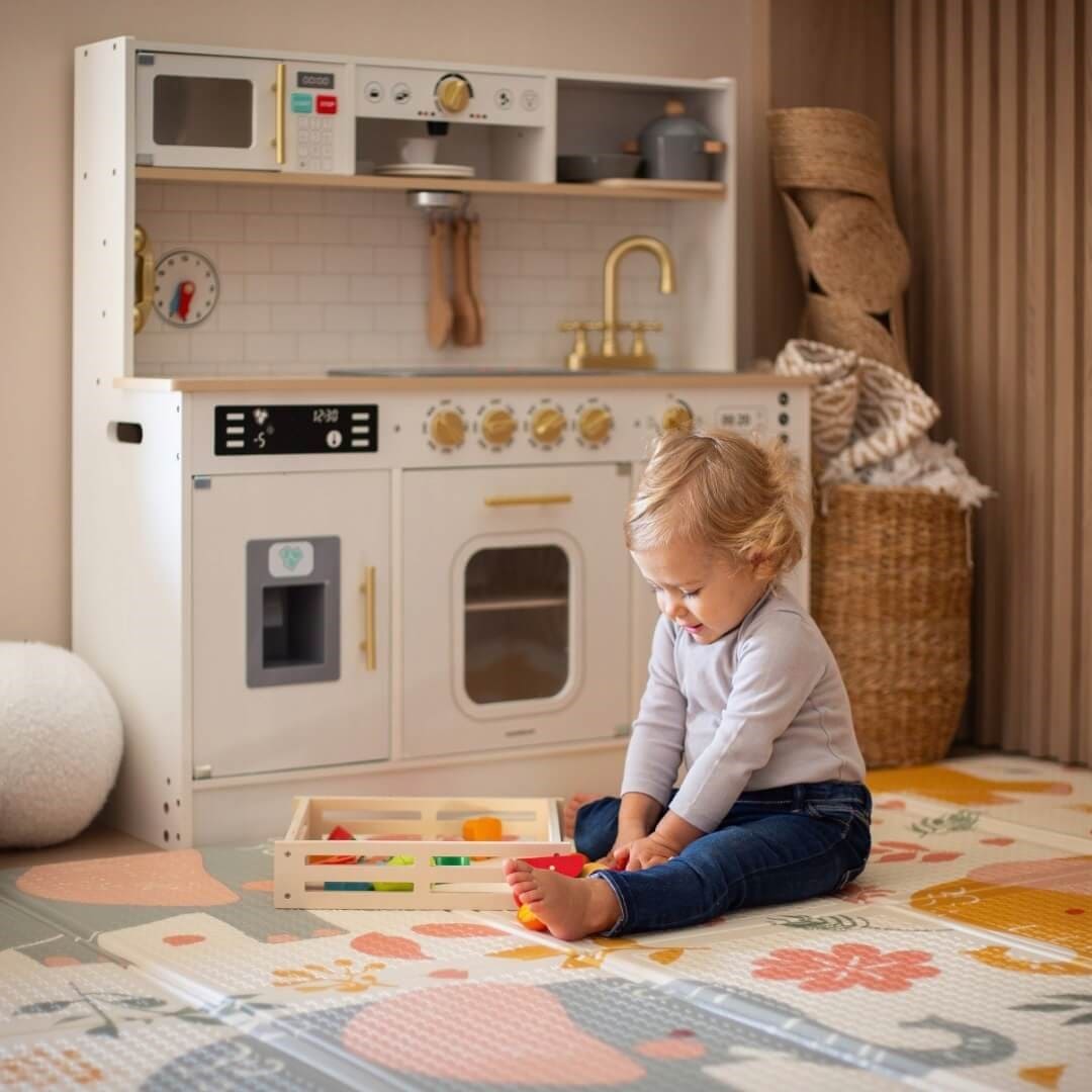 Didelė medinė virtuvėlė su šviesom ir garsais 8 Didelė medinė virtuvėlė su šviesom ir garsais