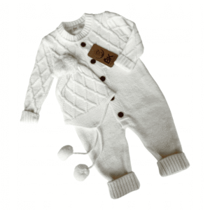 Pieno baltumo megztas kombinezonas, 56-74 cm.