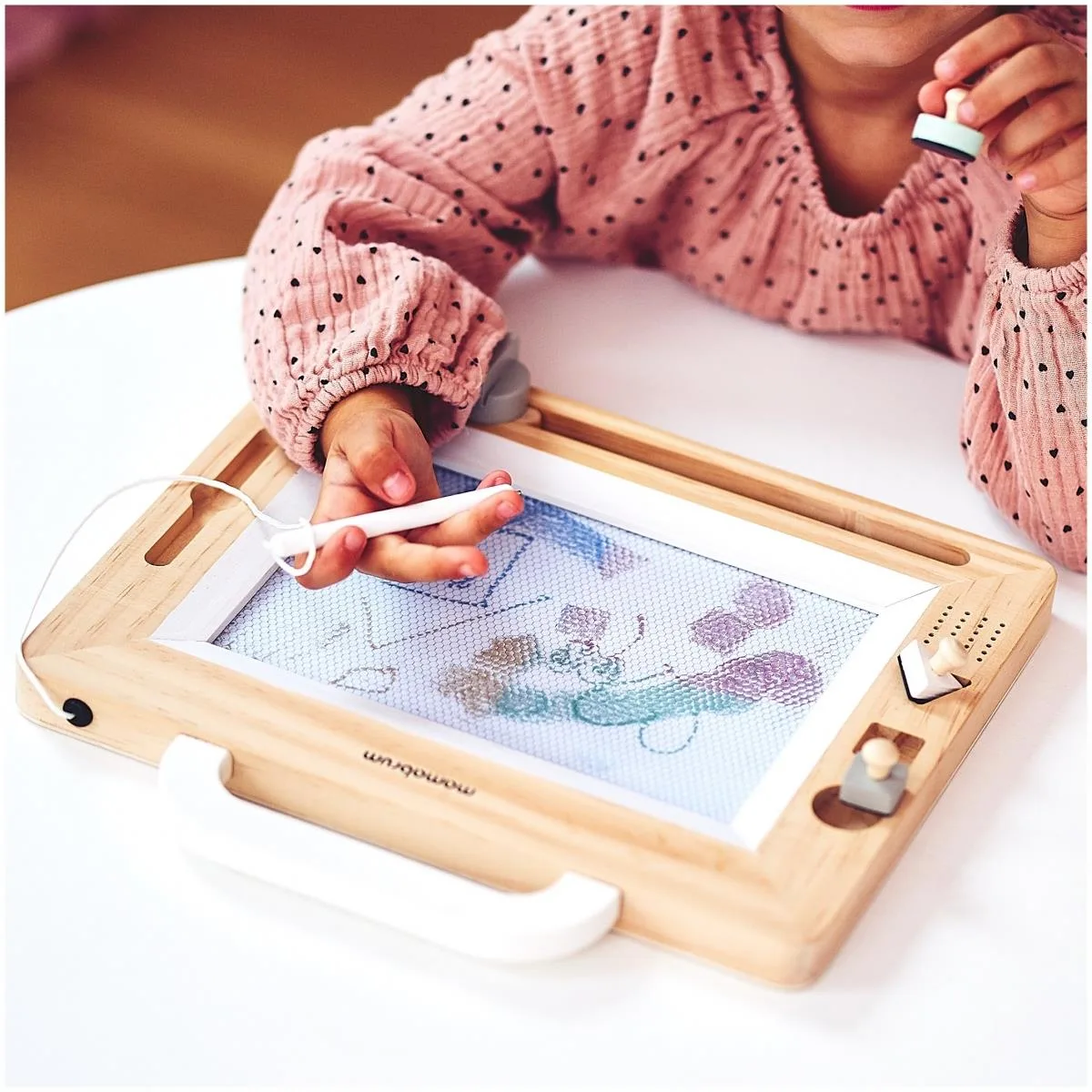 Medinė piešimo lenta su antspaudais, Mamabrum 8 Medinė piešimo lenta su antspaudais, Mamabrum