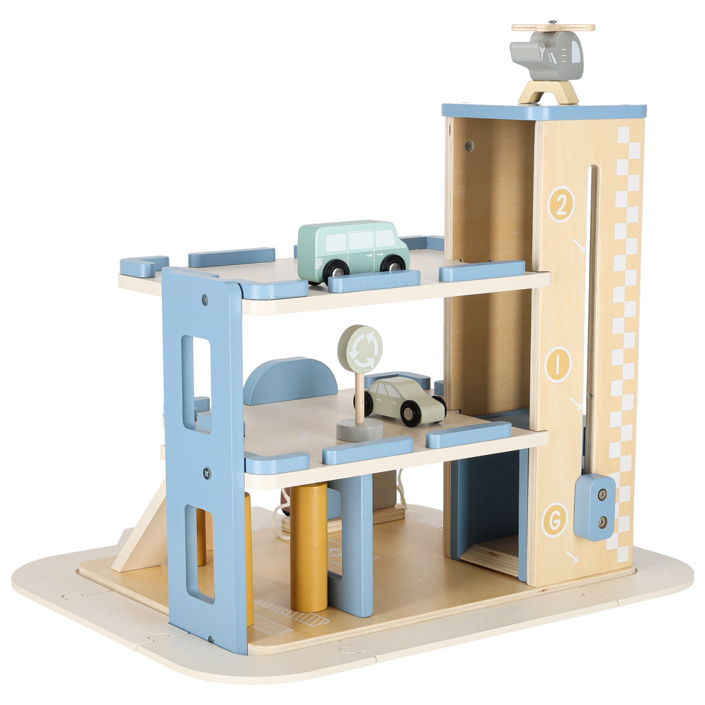 Medinis garažas, 3 m.+ 4 Medinis garažas