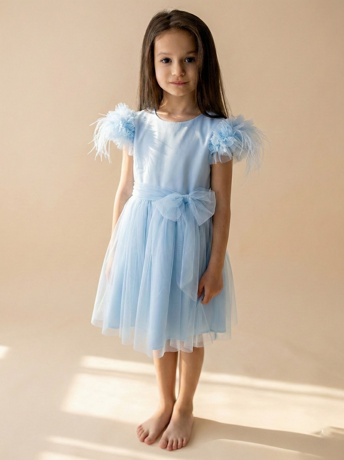 Tiulio suknelė mergaitei su plunksnomis, 98-134 cm. 2 Tiulio suknelė mergaitei su plunksnomis, 98-134 cm.